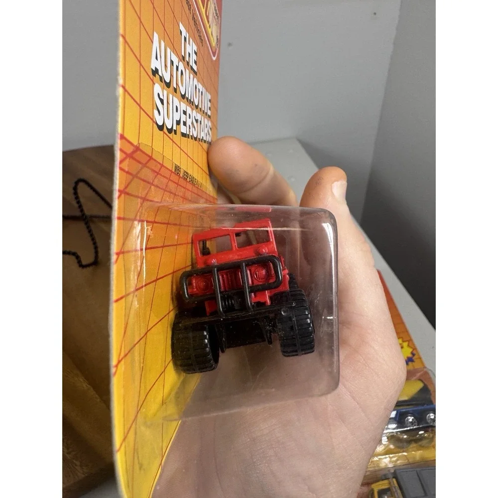 Vintage Matchbox‎ The Automotive Superstars MB5 Jeep Eagle 4x4 New In Box